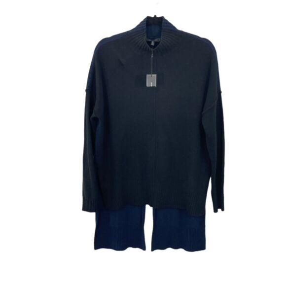 NWT BCBGMaxAzria Merino‎ Wool Black Blue High-Low Split Back Sweater Size XS - Picture 1 of 7